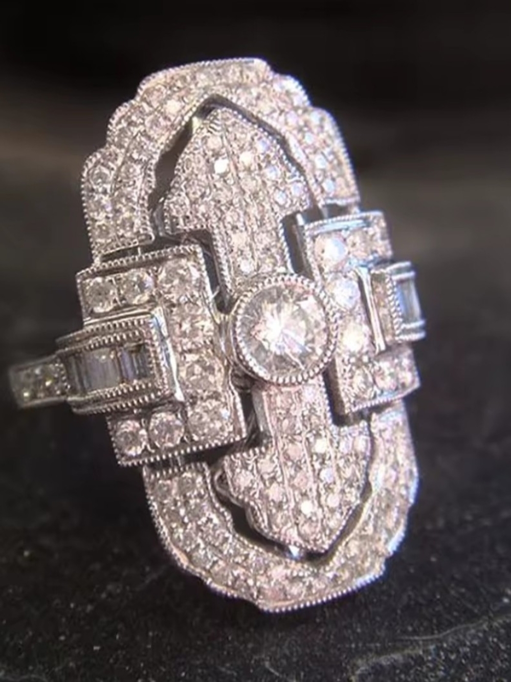 White Rhodium Sapphire Art Deco Cocktail Ring